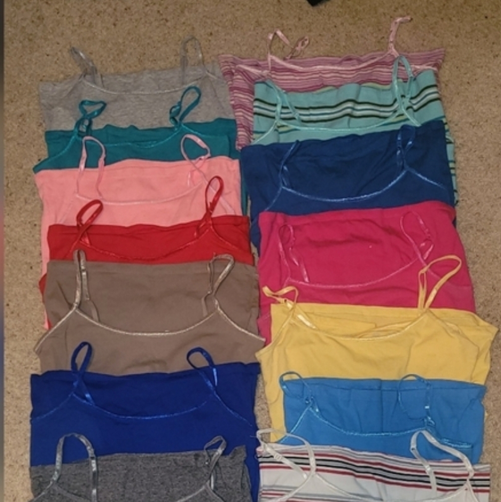 NWOT SO Colorful Camisole 16 Tank Tops Collection Medium WOMENS ALL Built In BRA - Picture 10 of 16